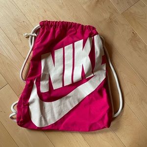 NIKE BAG